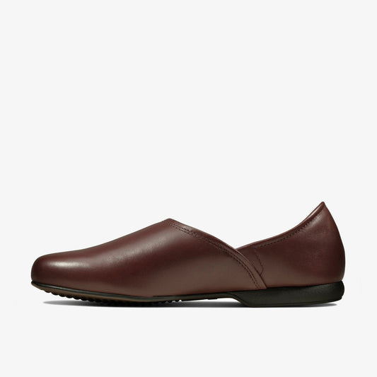 Harston Elite Slipper Burgundy Leather | Clarks discount - Men