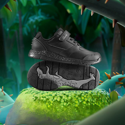 Steggy Stride Kid Black Leather | Clarks outlet - Kids
