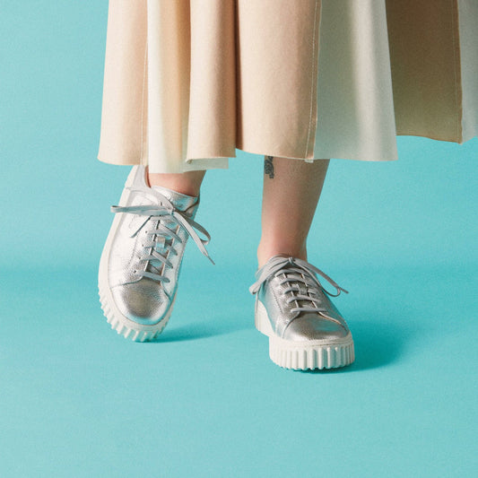 Mayhill Walk Silver Metallic | Clarks outlet - Women