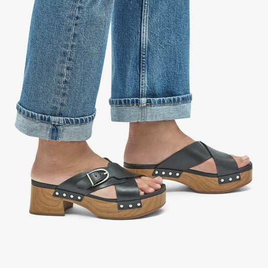 Sivanne Walk Black Leather | Clarks online - Women