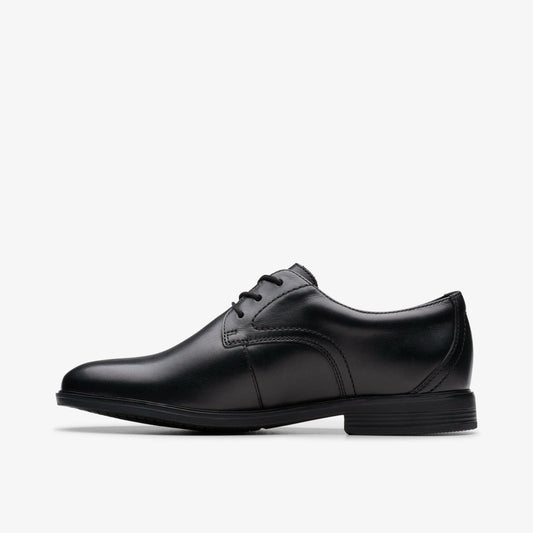 Jonwin Step Youth Black Leather | Clarks on Sale - Kids