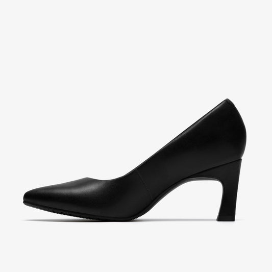 Tammitha Eve Black Leather - US 6447