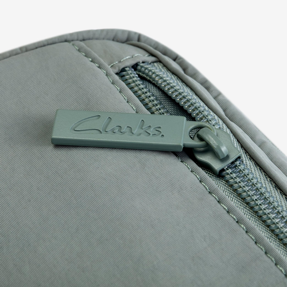 Cloudsteppers Small Pouch Green - US 2170