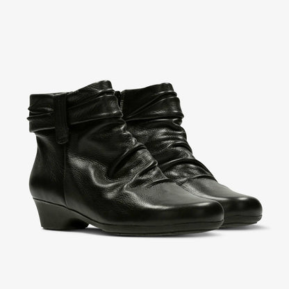 Matron Ella Ankle Boot Black Leather | Clarks outlet - Women
