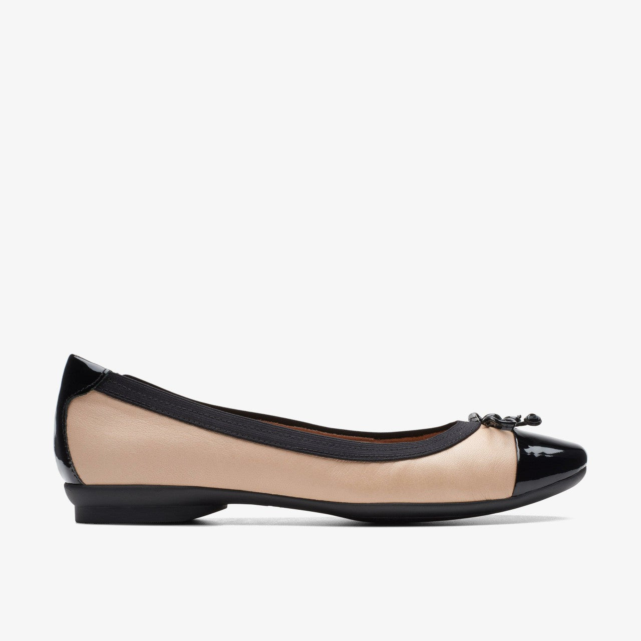 Candra Glow Praline Leather | Clarks outlet - Women