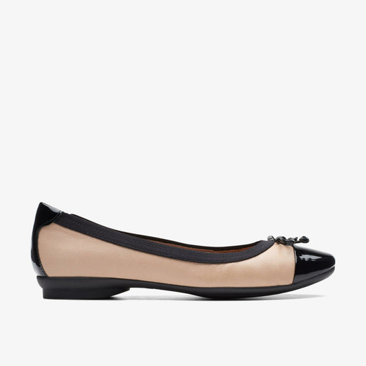 Candra Glow Praline Leather | Clarks outlet - Women