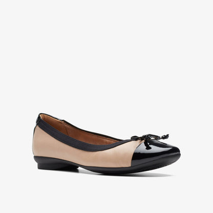 Candra Glow Praline Leather | Clarks outlet - Women