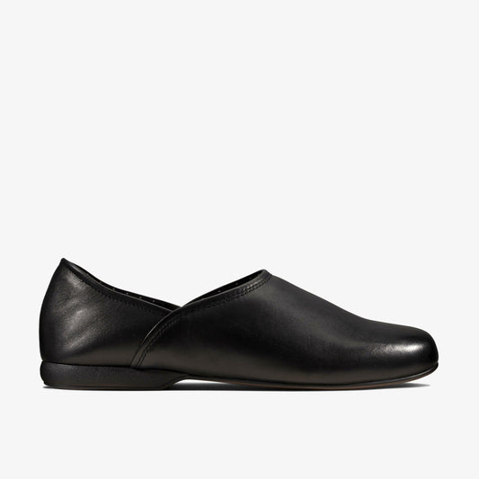 Harston Elite Slipper Black Leather | Clarks outlet - Men