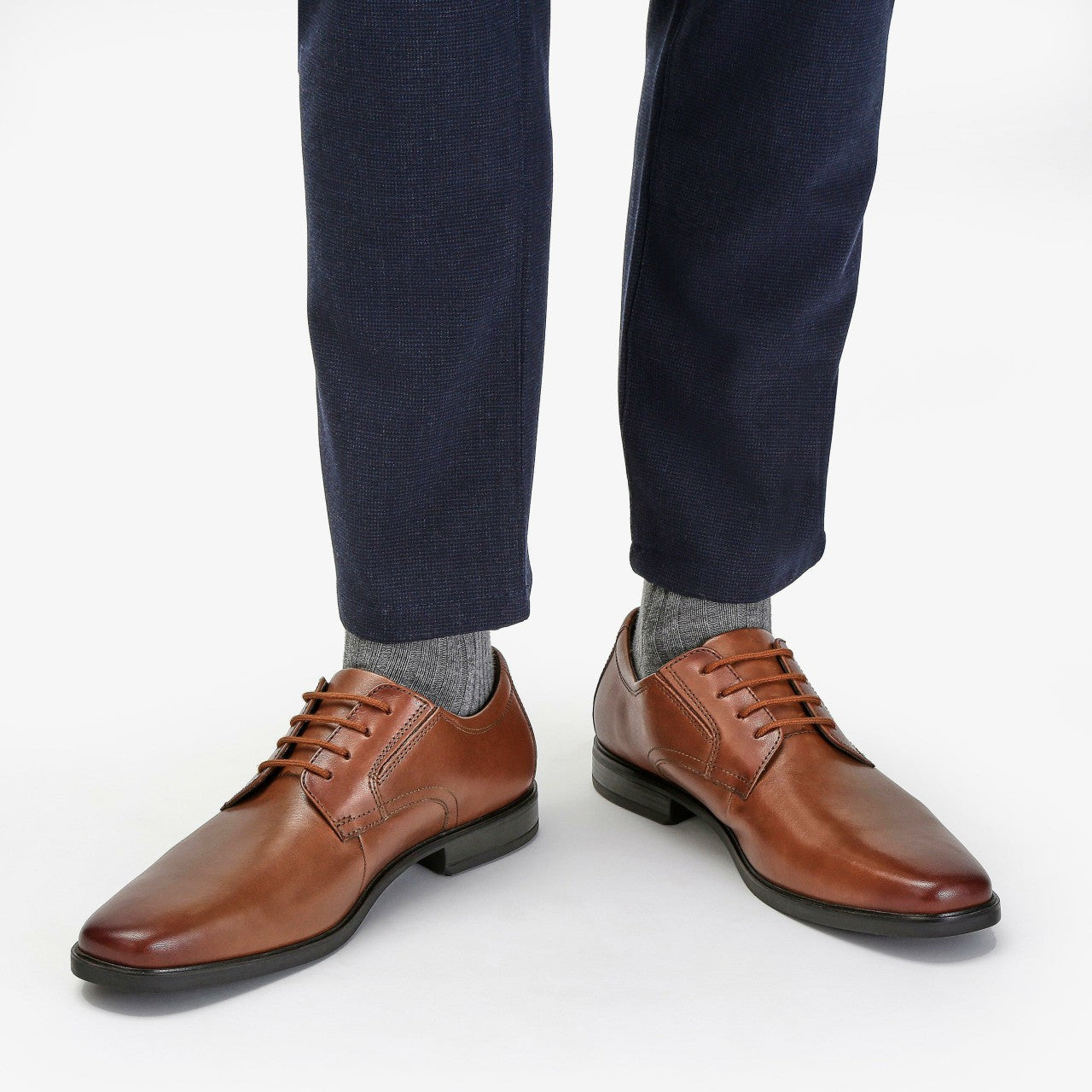 Howard Walk Dark Tan Leather | Clarks for sale - Men