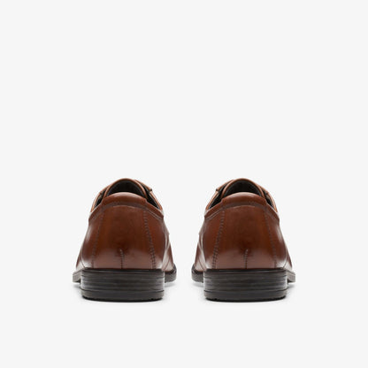 Howard Walk Dark Tan Leather | Clarks for sale - Men