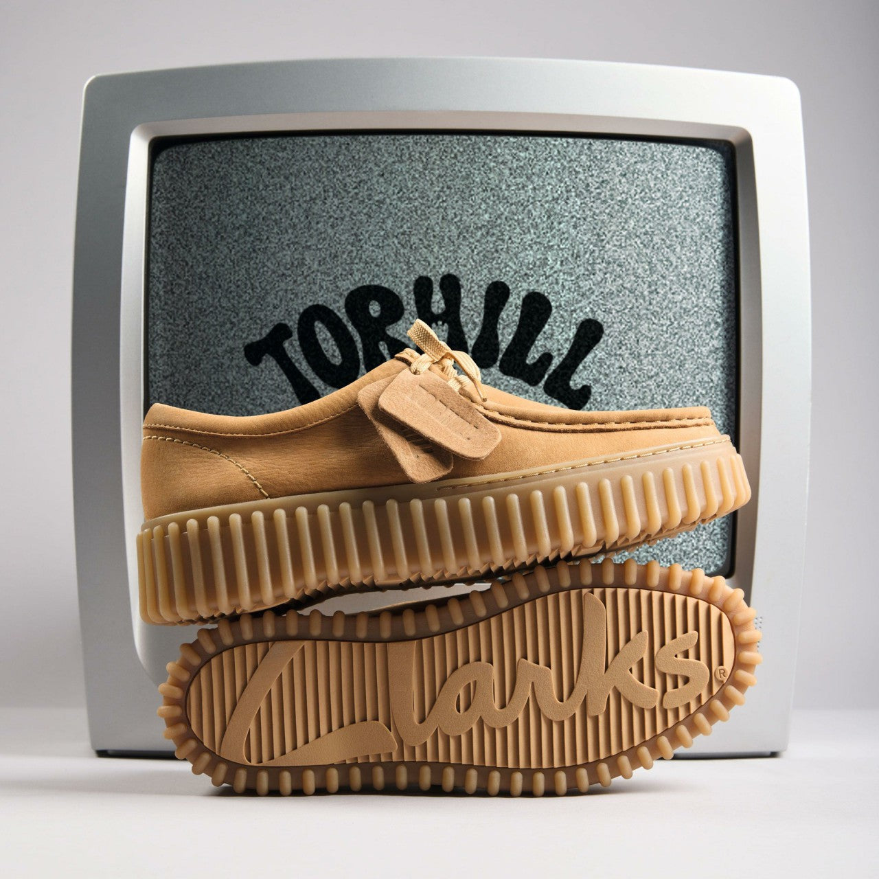 Torhill Bee Light Tan Nubuck | Clarks on Sale - Women