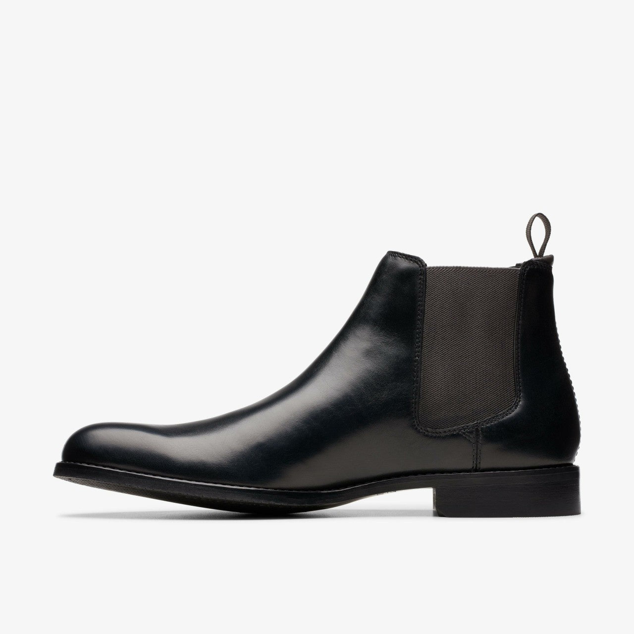 Craft Arlo Top Chelsea Boot Black Leather | Clarks outlet - Men