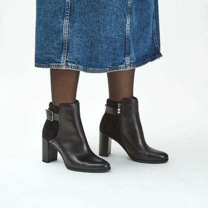 Freva 85 Buckle Black Leather | Clarks discount - Women