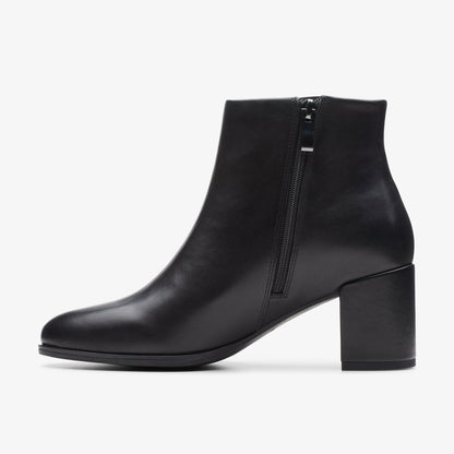 Freva 55 Zip Ankle Boot Black Leather | Clarks on Sale - Women