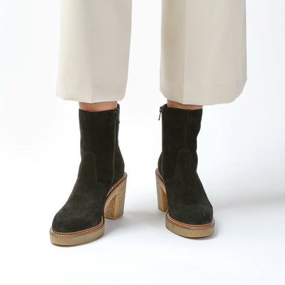 Colden Up Black Suede | Clarks on Sale - Women