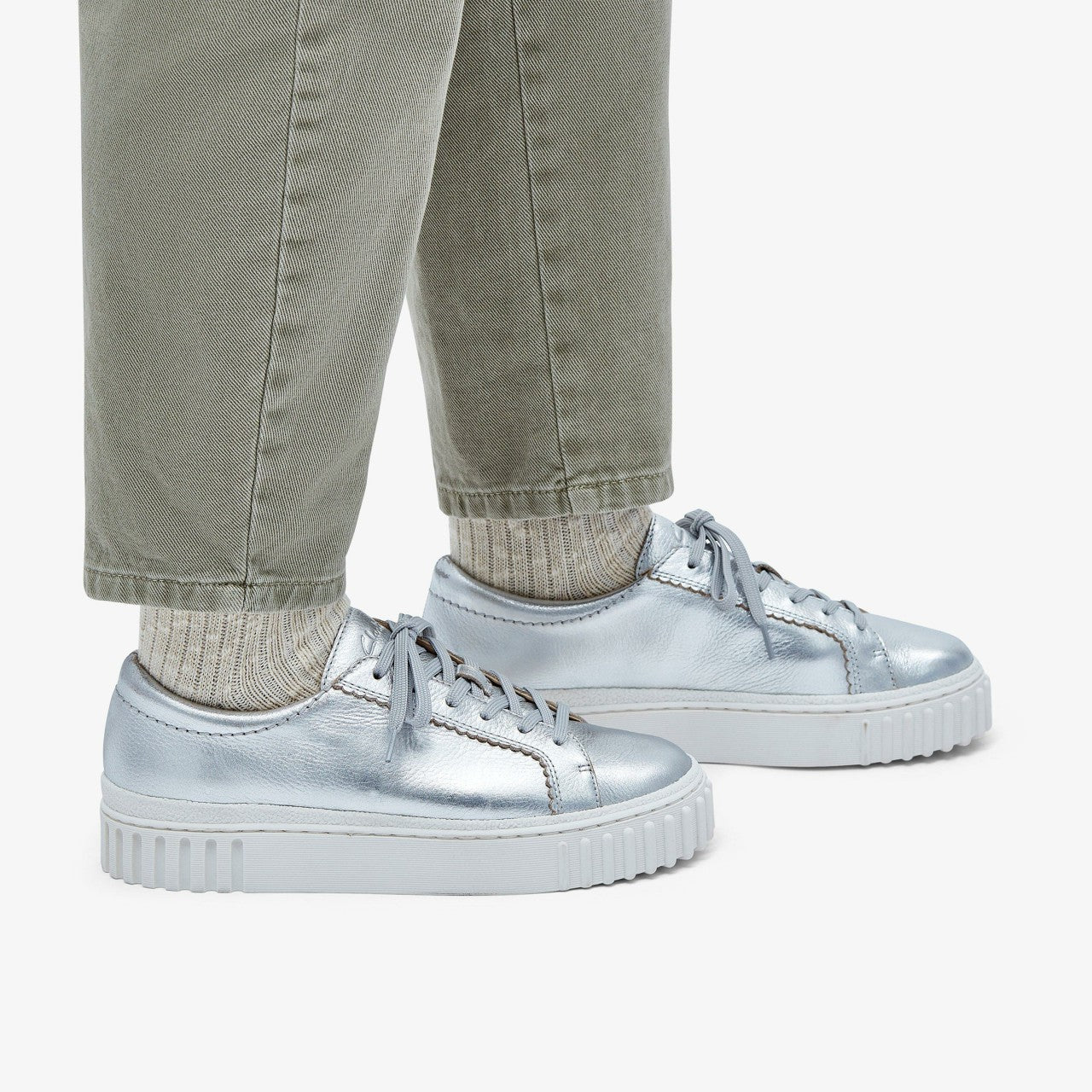 Mayhill Walk Silver Metallic | Clarks outlet - Women