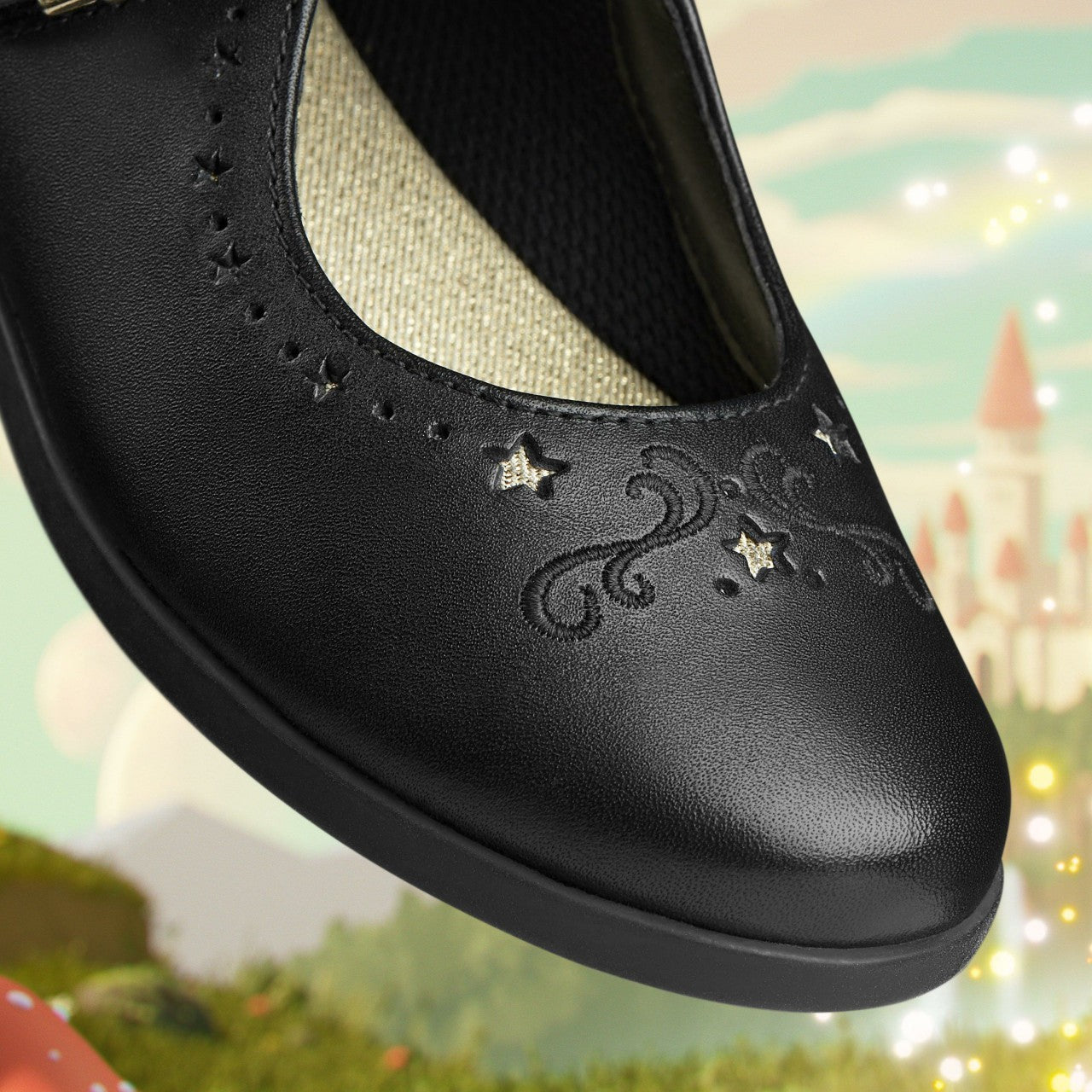Lock Magic Kid Black Leather | Clarks on Sale - Kids
