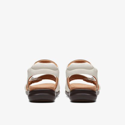 Kitly Ave Off White Leather | Clarks Sale - Women