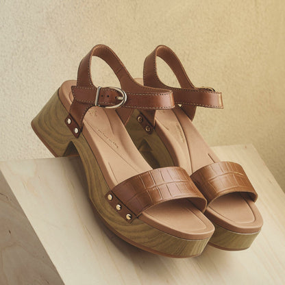 Sivanne Bay Tan Interest | Clarks on Sale - Women