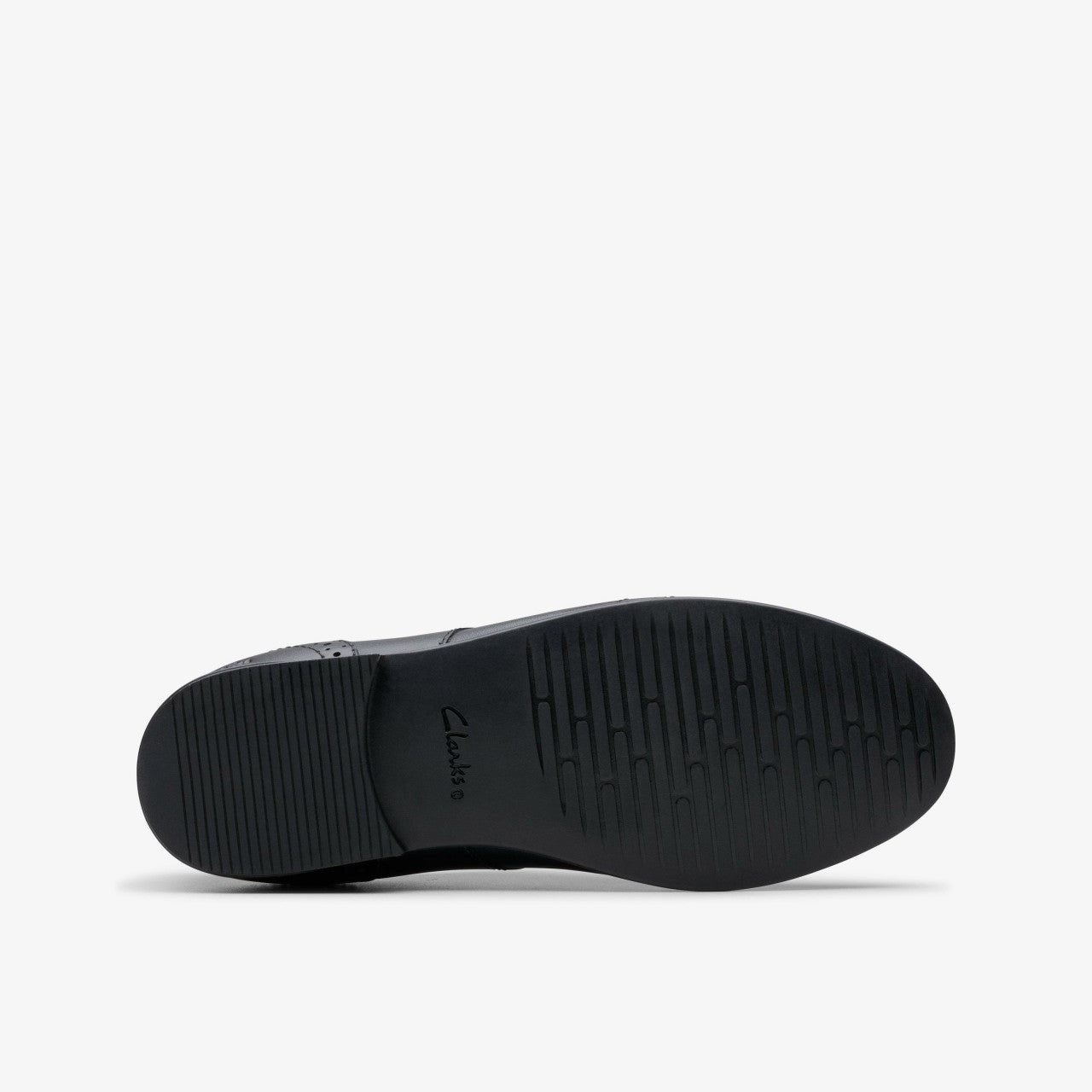 Finja Brogue Older Black Leather | Clarks discount - Kids