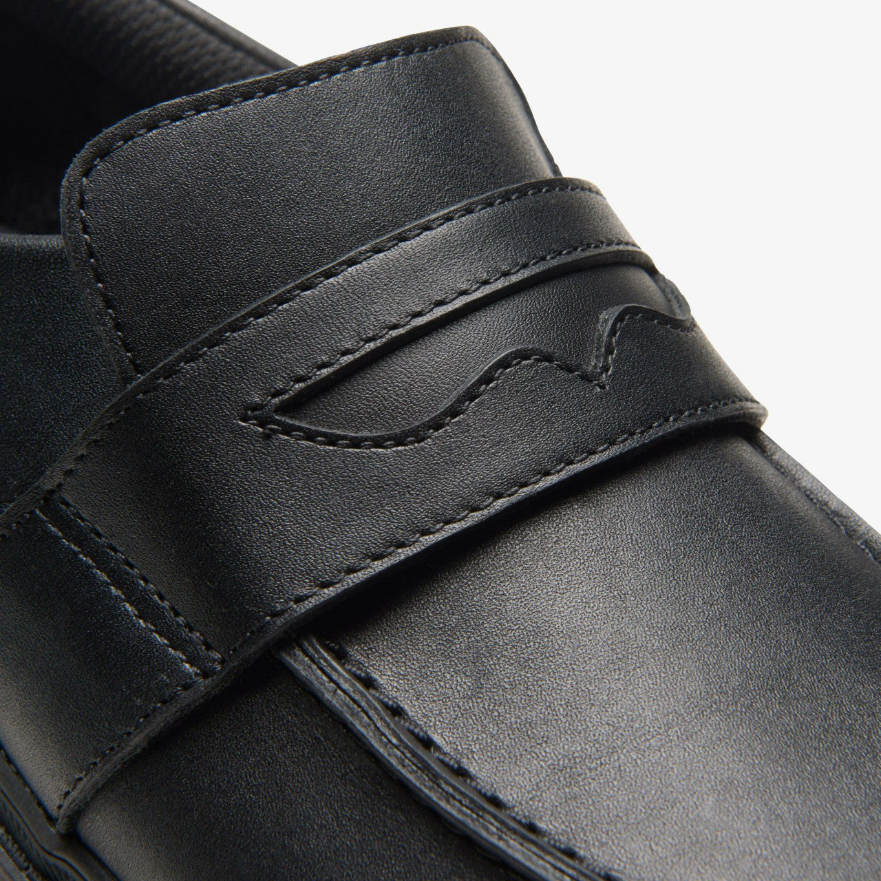 Lorcam Craft Youth Black Leather | Clarks on Sale - Kids