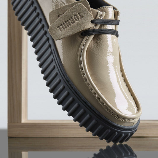 Torhill Bee Beige Patent | Clarks Sale - Women
