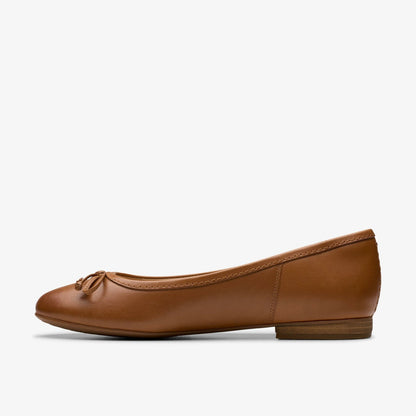 Fawna Lily Tan Leather | Clarks on Sale - Women