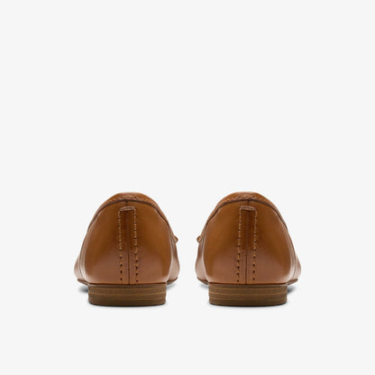 Fawna Lily Tan Leather | Clarks on Sale - Women