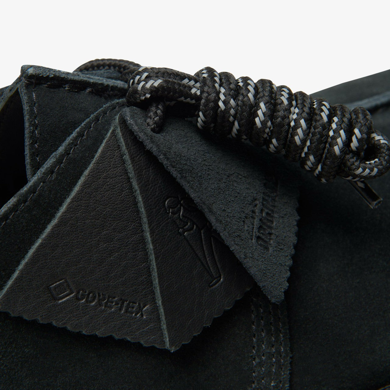 Desert Trek GORE-TEX Black Suede | Clarks outlet - Men