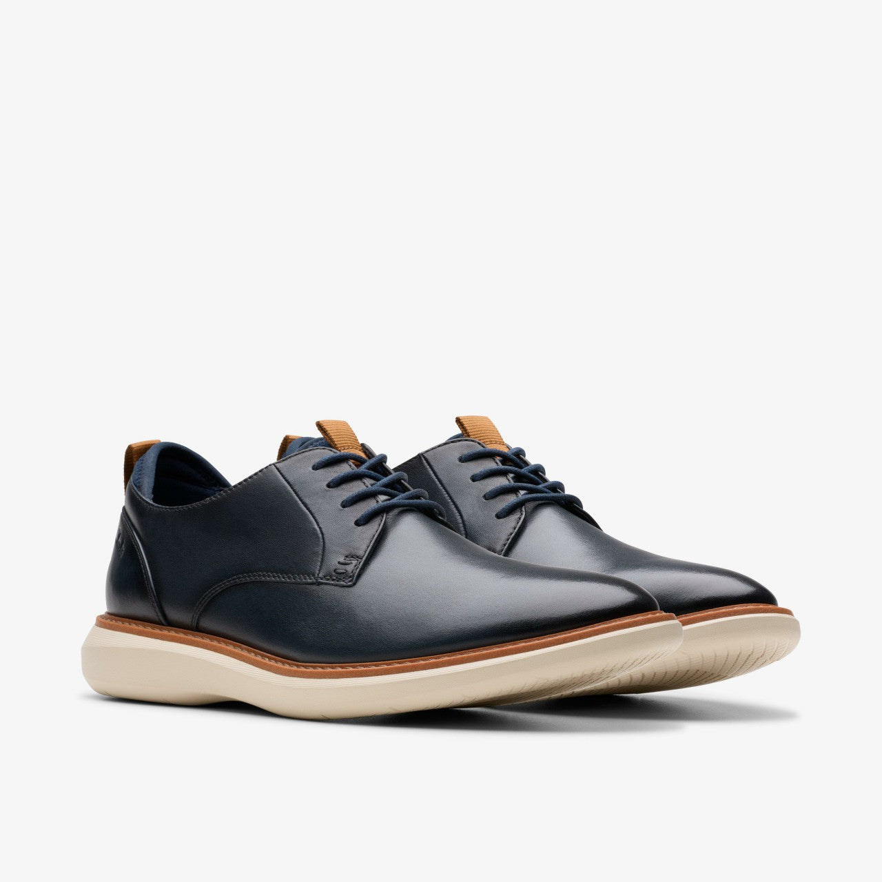 Brantin Plain Navy Leather | Clarks discount - Men