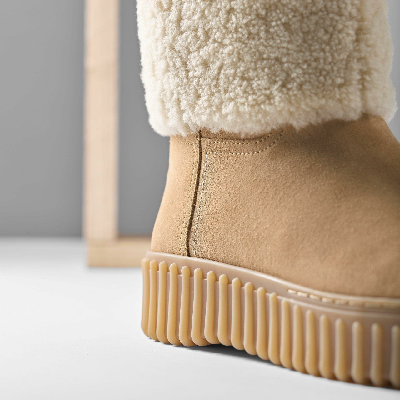 Torhill Turn Light Tan Warmlined | Clarks Sale - Women