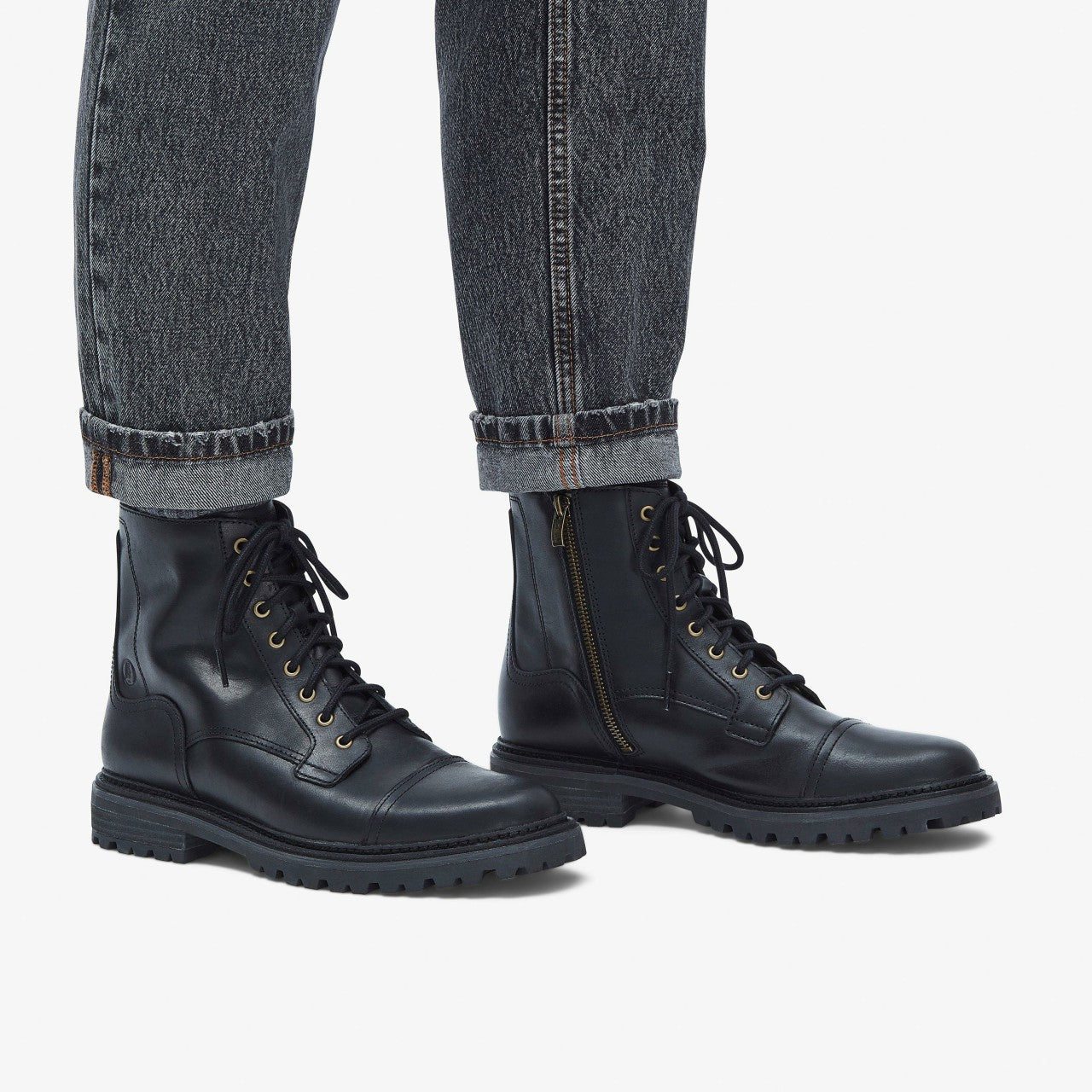 Clarkridge Hi Black Leather | Clarks for sale - Men