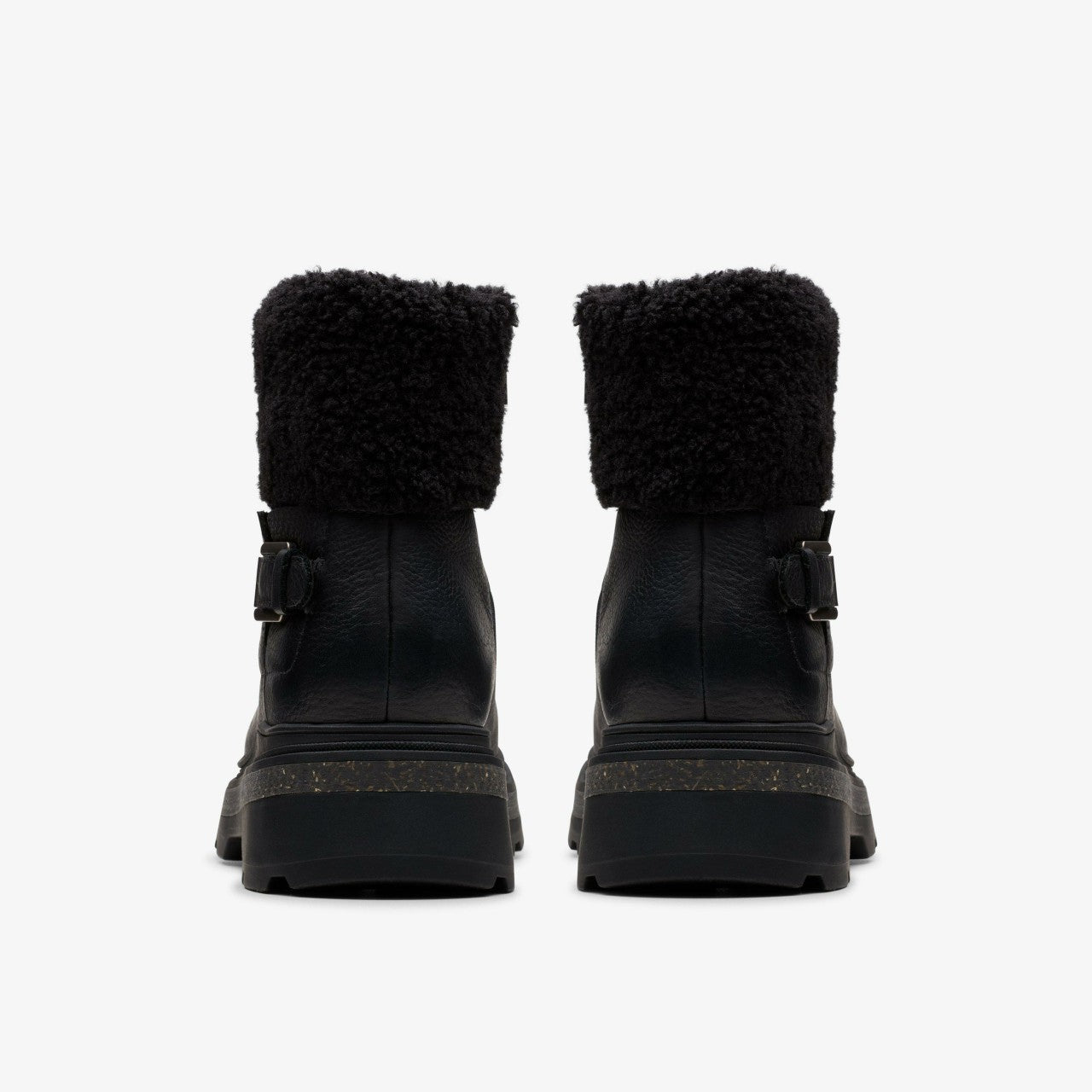 Hencroft Madi Waterproof Black Warmlined Leather | Clarks online - Women