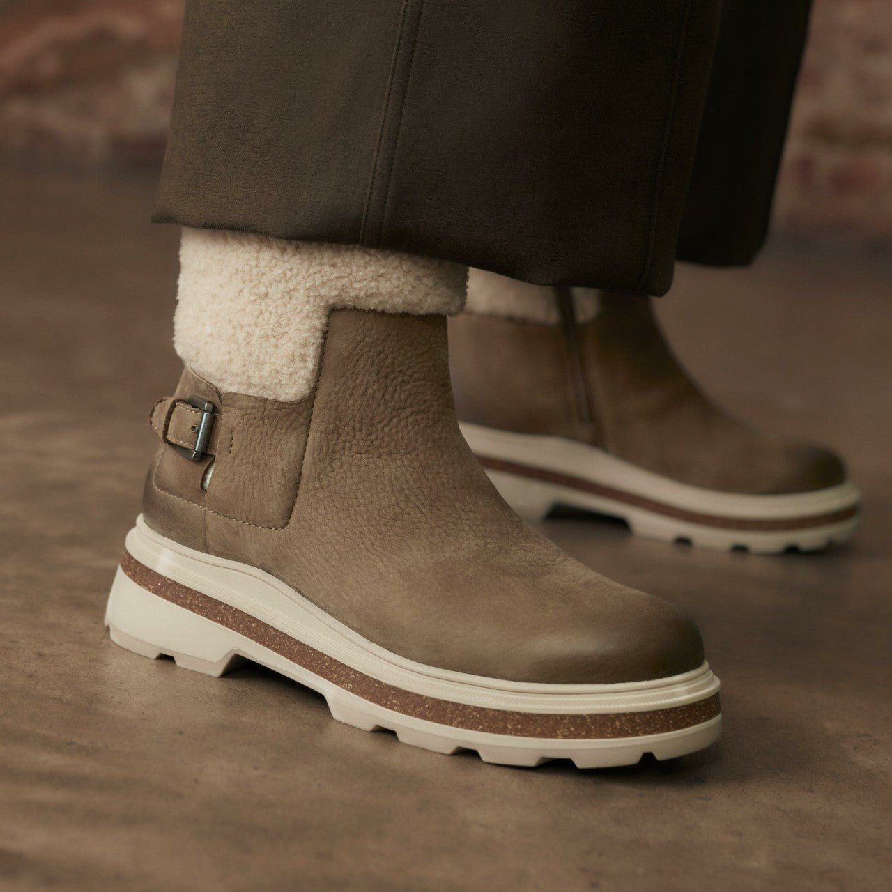 Hencroft Madi Waterproof Dark Sand Warmlined | Clarks on Sale - Women