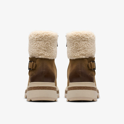 Hencroft Madi Waterproof Dark Sand Warmlined | Clarks on Sale - Women
