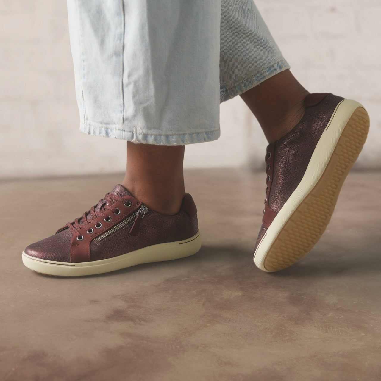 Nalle Lace Wine Interest Leather | Clarks Sale - Women