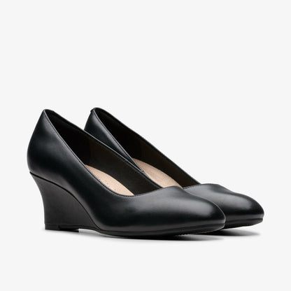 Olivette Pearl Black Leather | Clarks on Sale - Women