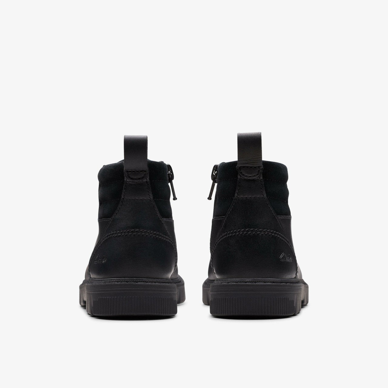 Lorcam Trail Kid Black Leather | Clarks on Sale - Kids