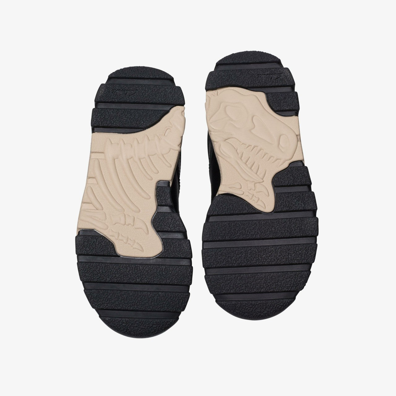 Lorcam Trail Kid Black Leather | Clarks on Sale - Kids