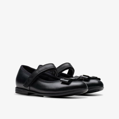 Finja Tap Kid Black Leather | Clarks on Sale - Kids