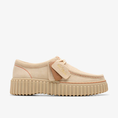 Torhill Bee Ecru Suede | Clarks on Sale - Women