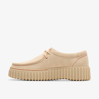Torhill Bee Ecru Suede | Clarks on Sale - Women