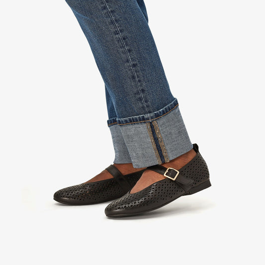 Fawna Jane Black Leather | Clarks on Sale - Women