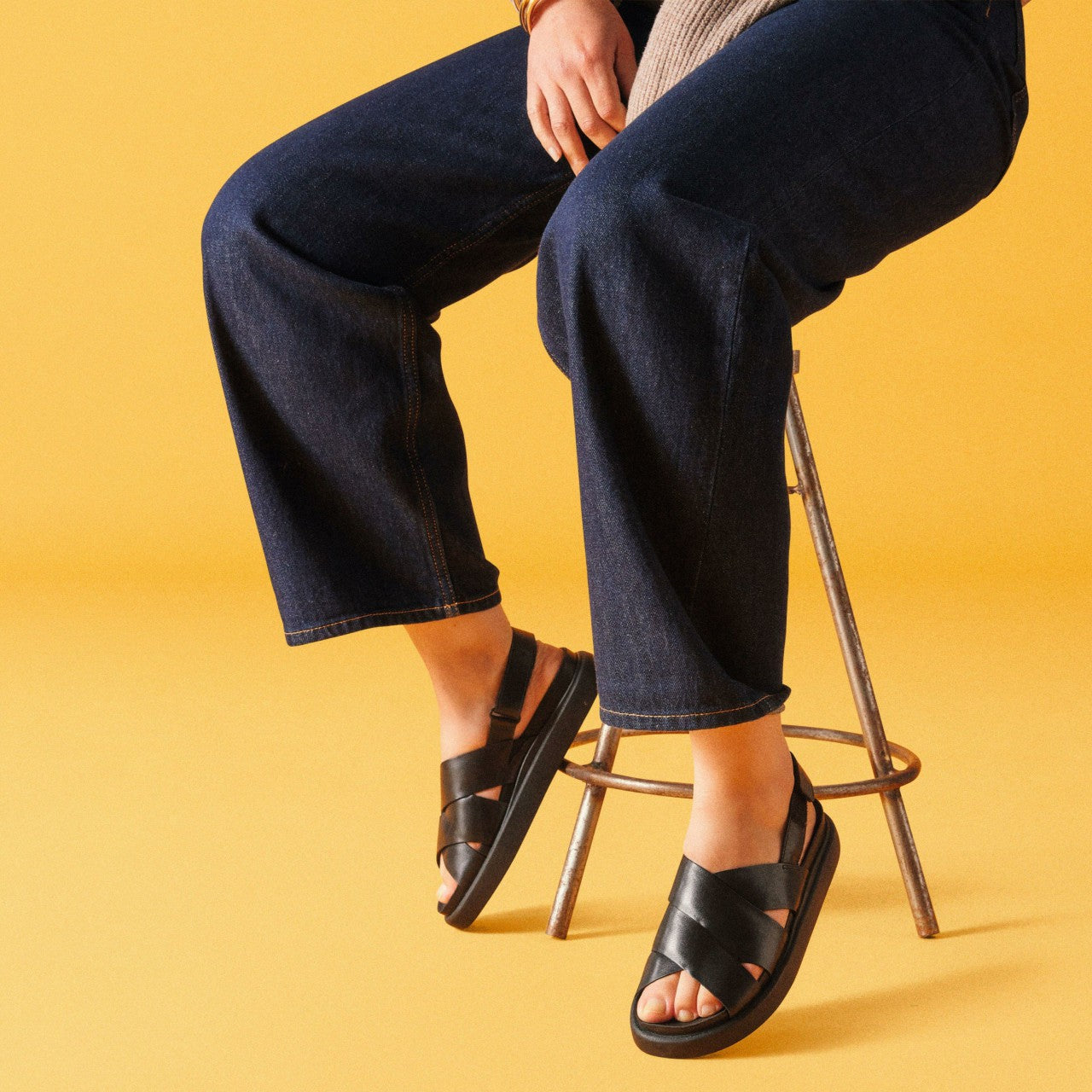 Aristella Sun Black Leather | Clarks for sale - Women