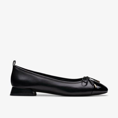 Ubree 15 Poppy Black Combination Leather | Clarks on Sale - Women