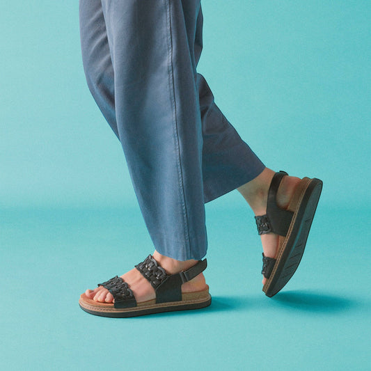 Arwell Glide Black Combination | Clarks Sale - Women