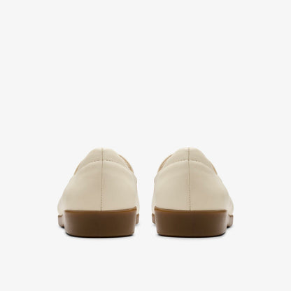 Georgia Cream Leather | Clarks on Sale - Women