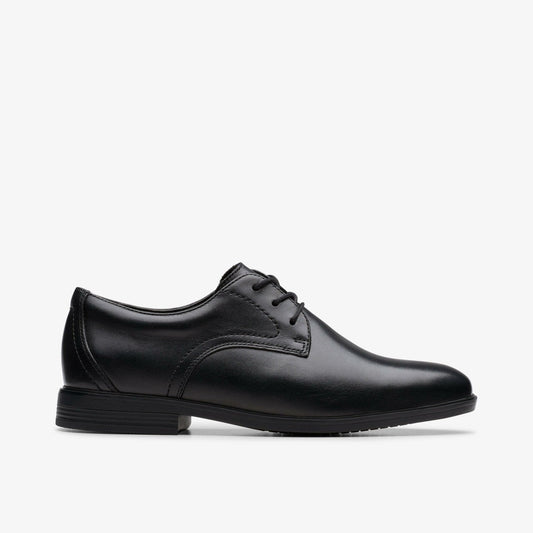 Jonwin Step Youth Black Leather | Clarks on Sale - Kids