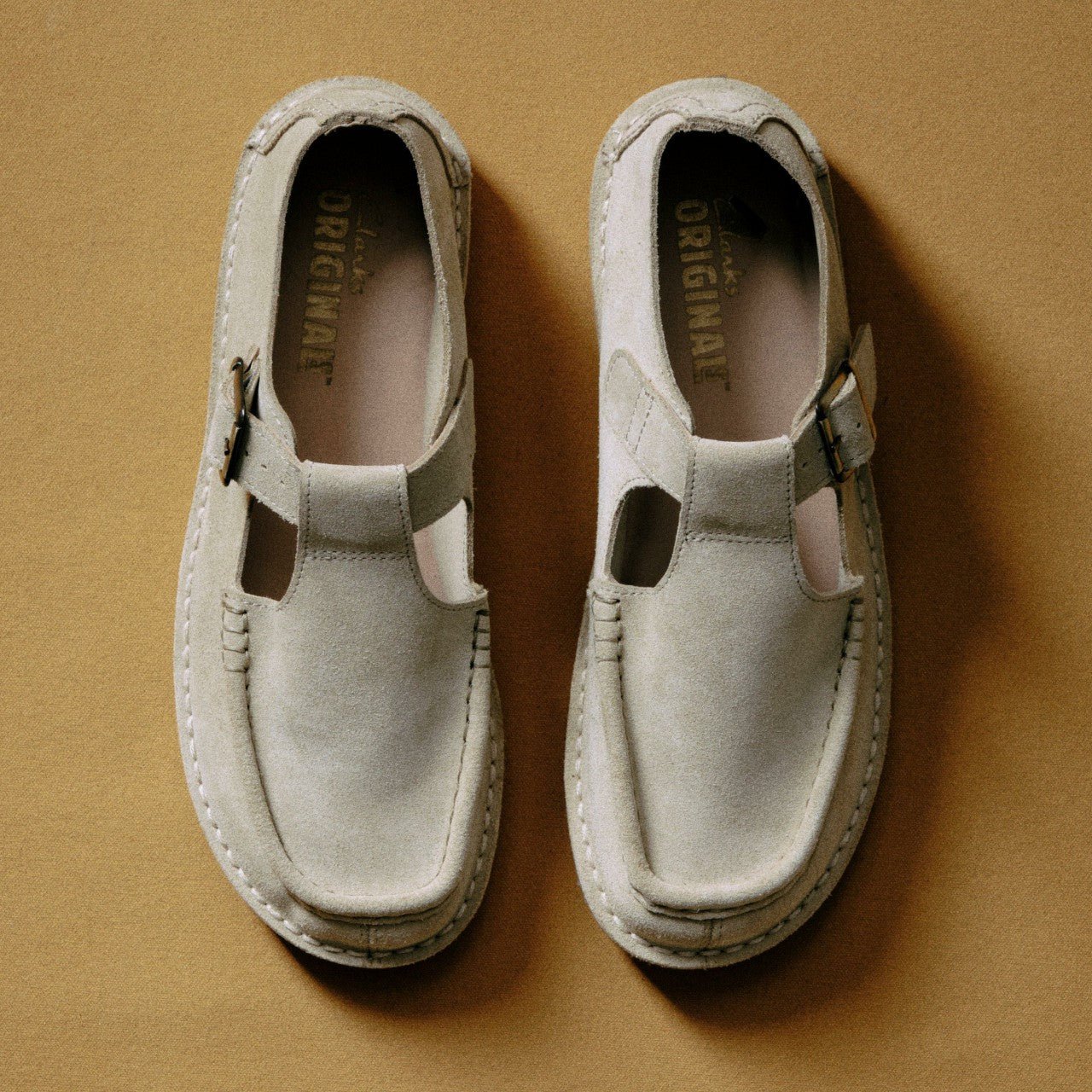 Nomad T Bar Maple Suede | Clarks outlet - Men