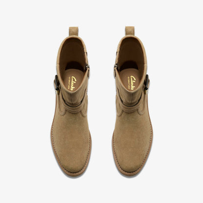 Nella Mid Dark Sand Suede | Clarks discount - Women